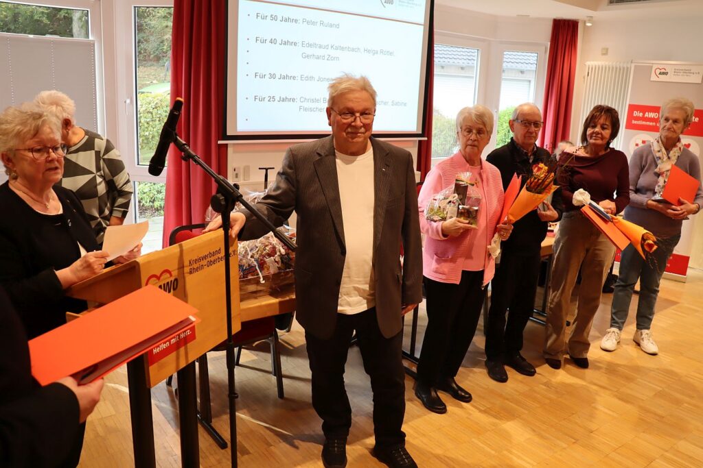 Die Geehrten am Podium